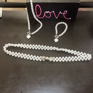 Great Mother’s Day Gift!! Trio of pearls:  Necklace, bracelet and belt.
